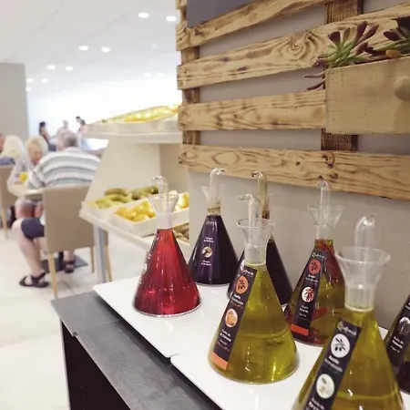 Hotel Ohtels Dorada 3*
